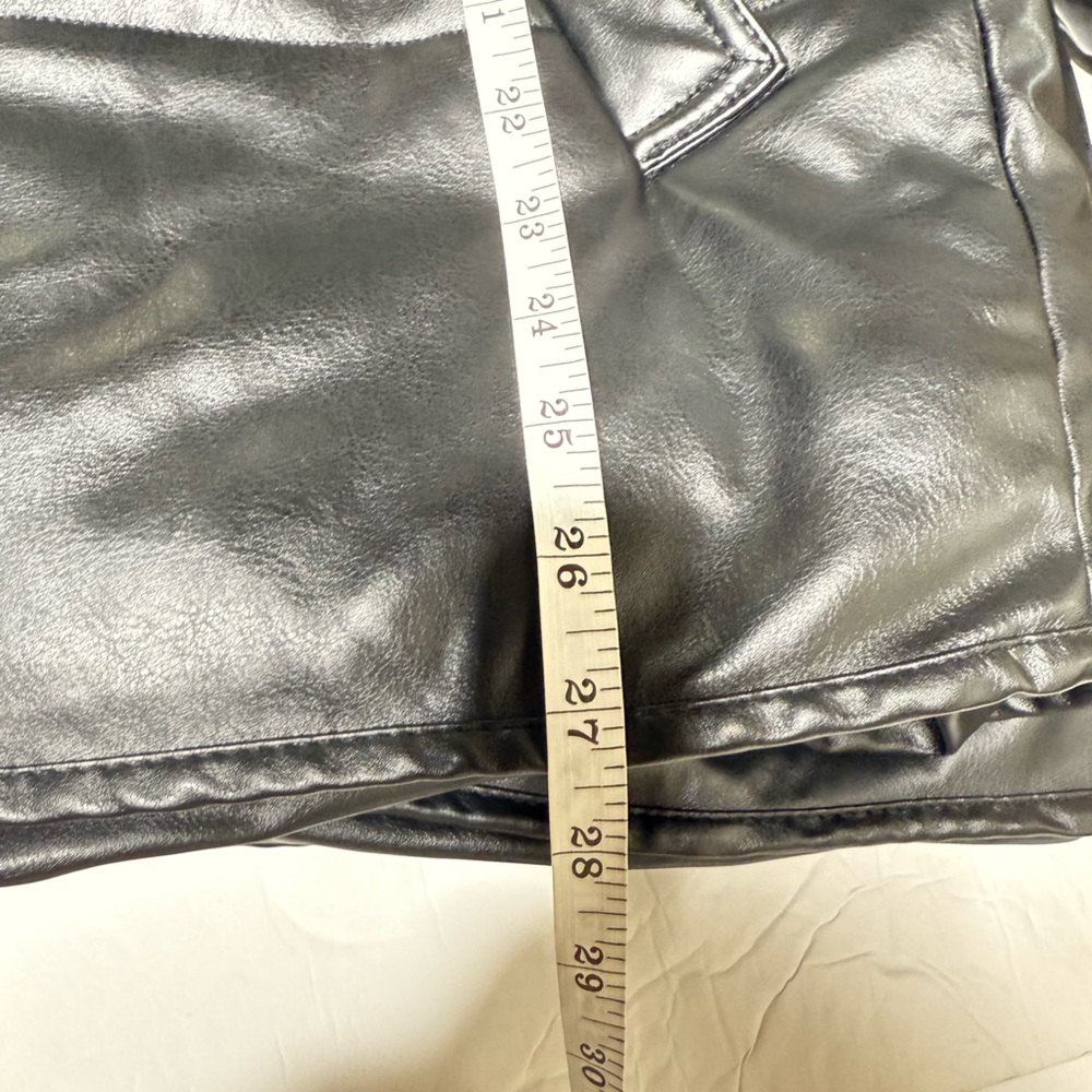 Zenana Outfitters Black Puffer Jacket with Pockets Size Large - Picture 9 of 12